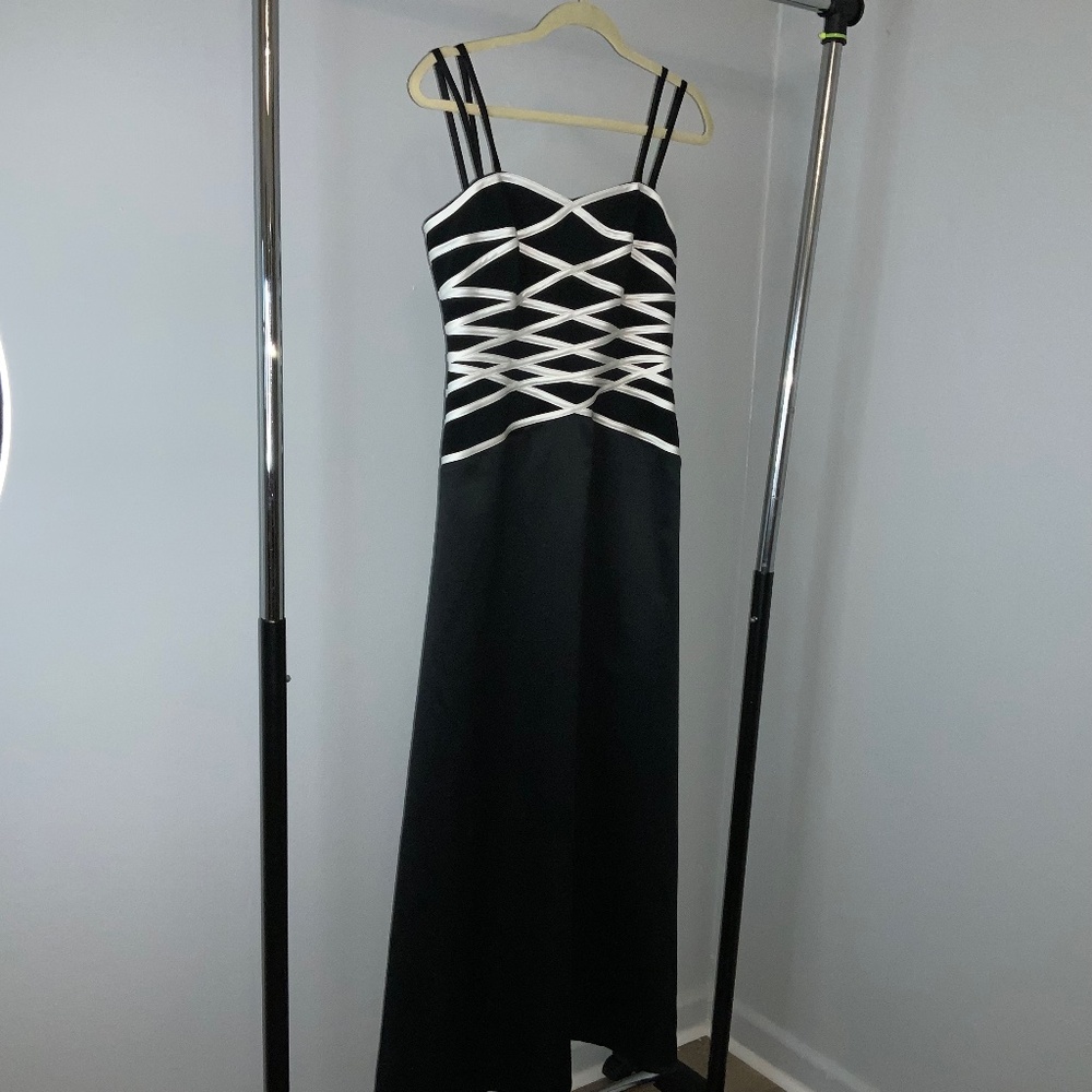 JS Collections maxi dress Sz 8 double spaghetti straps